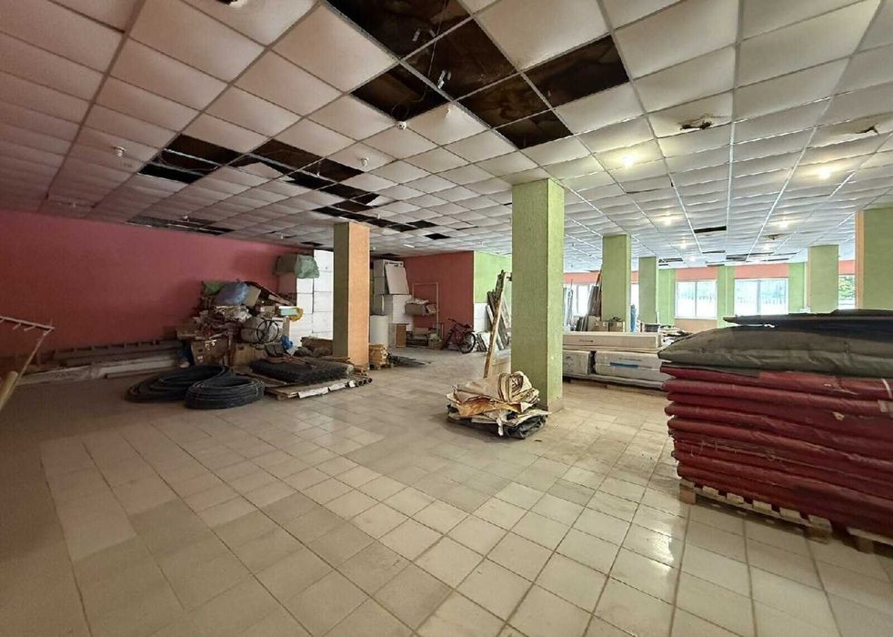 Продаж спеціального приміщення в Гнівані