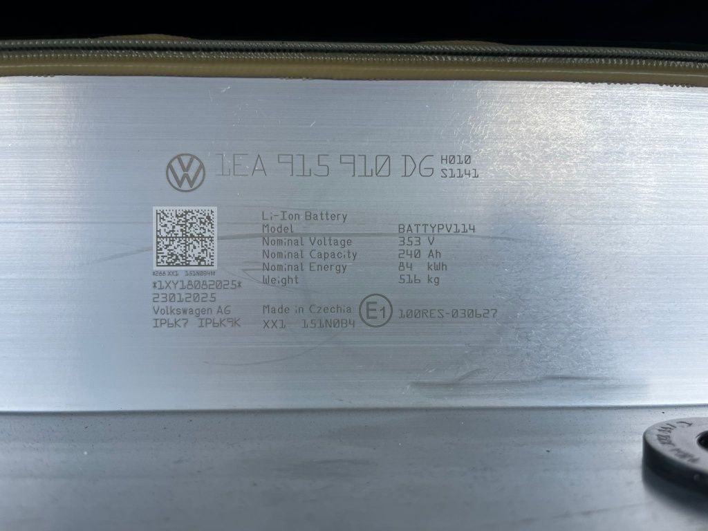 84kwh 352v bateria podloga vw id3 id4 magazyn energii CatL 8s3p  LEA 9