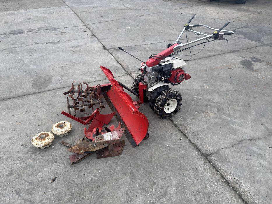 Glebogryzarka Honda F560 + dodatki Stiga, sthil,