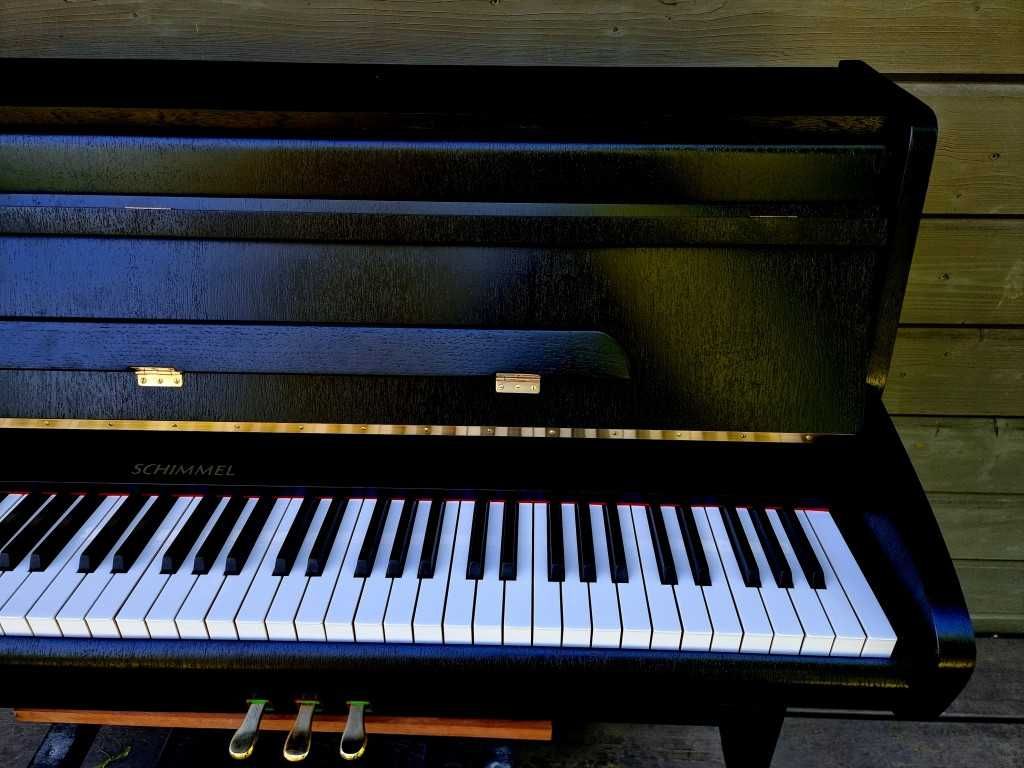 Pianino Schimmel Mod.7 RENNER 1966r CZARNY MAT tylko 135cm szer.