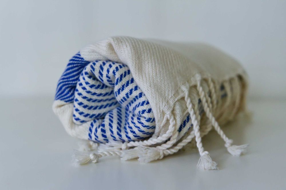 Wielofunkcyjny Bawełniany ręcznik Pestemal 100x180 niebiesko kremowy