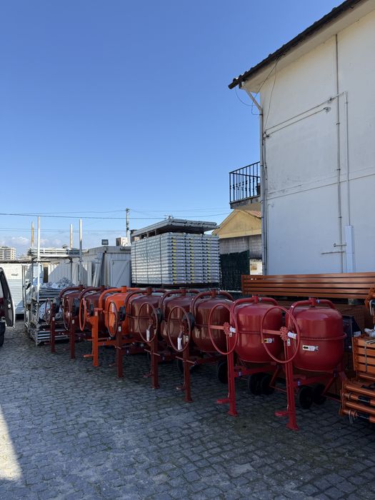 Betoneira Sirl 300lts