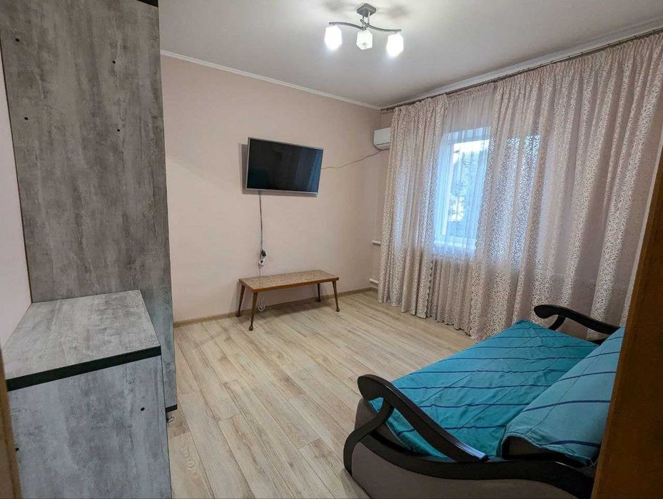 Оренда 2х кім частину будинку Гідропарк (Біля магазину озерянка)