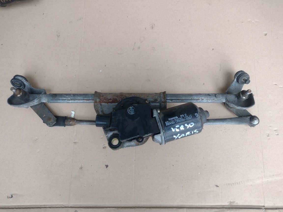 Toyota Yaris Verso 99-05 - Mechanizm wycieraczek kpl. EUR