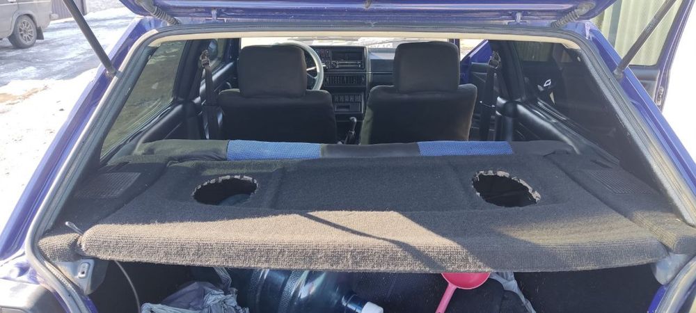 Продам гольф 2 на свои года в очень не плохом состоянии  Продажа по ТП