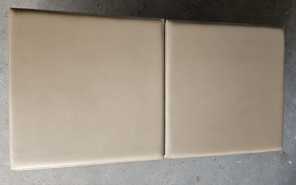 Pufa/otomana/sofa stelaż chrom beżowa