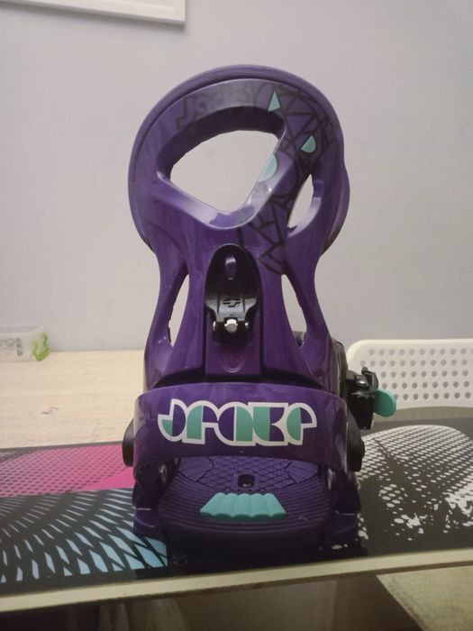 Комплект сноуборд , крепления , ботинки