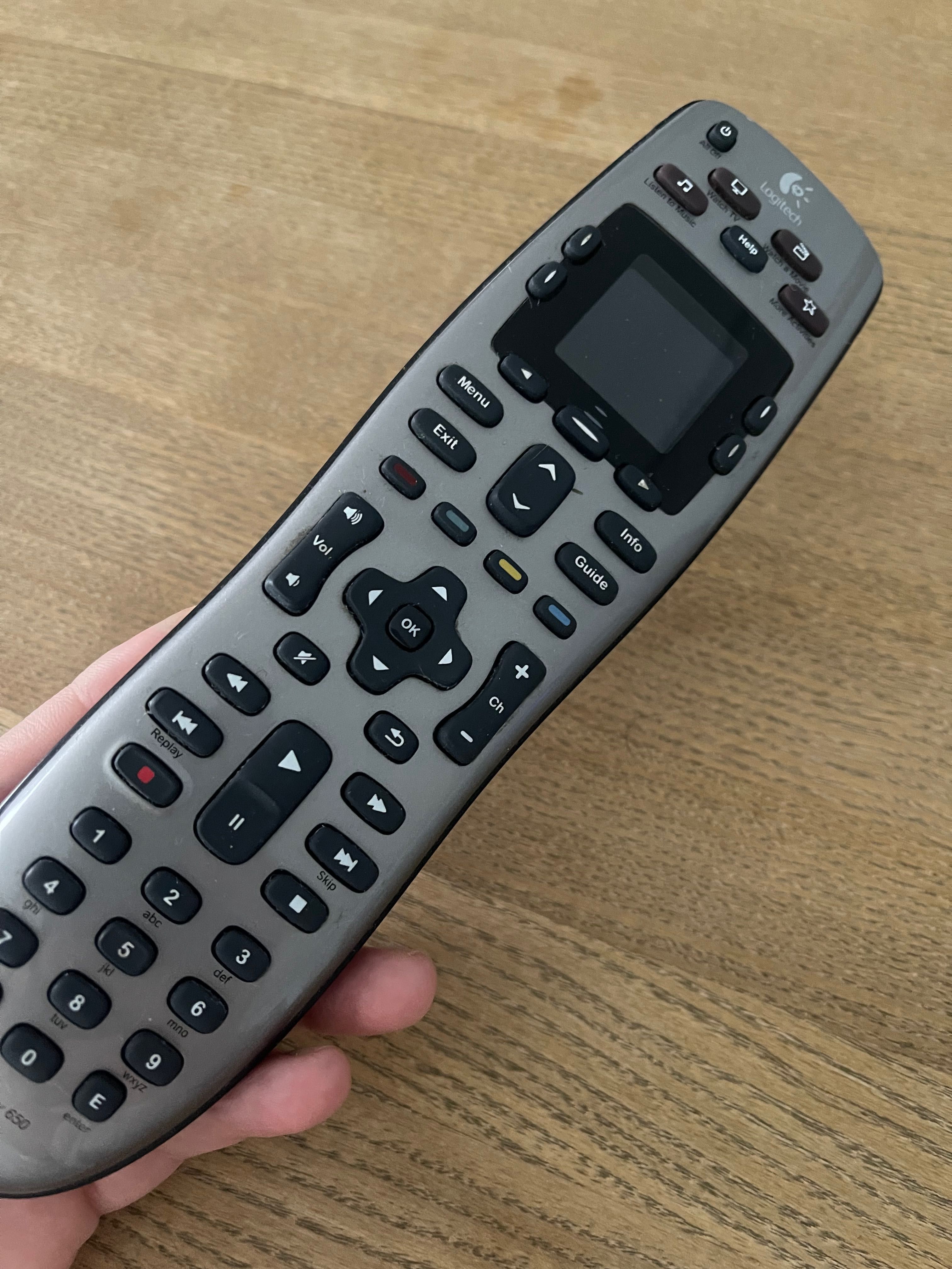 Logitech Harmony 650