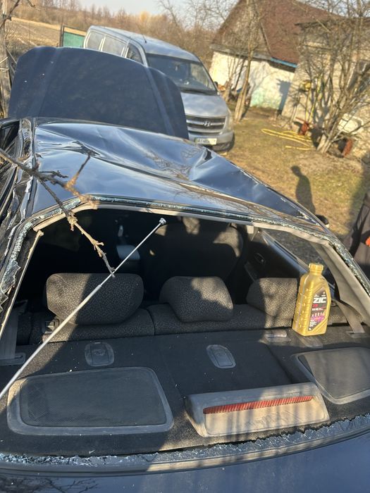 Hyundai Sonata 2004 року після ДТП на ходу!!!