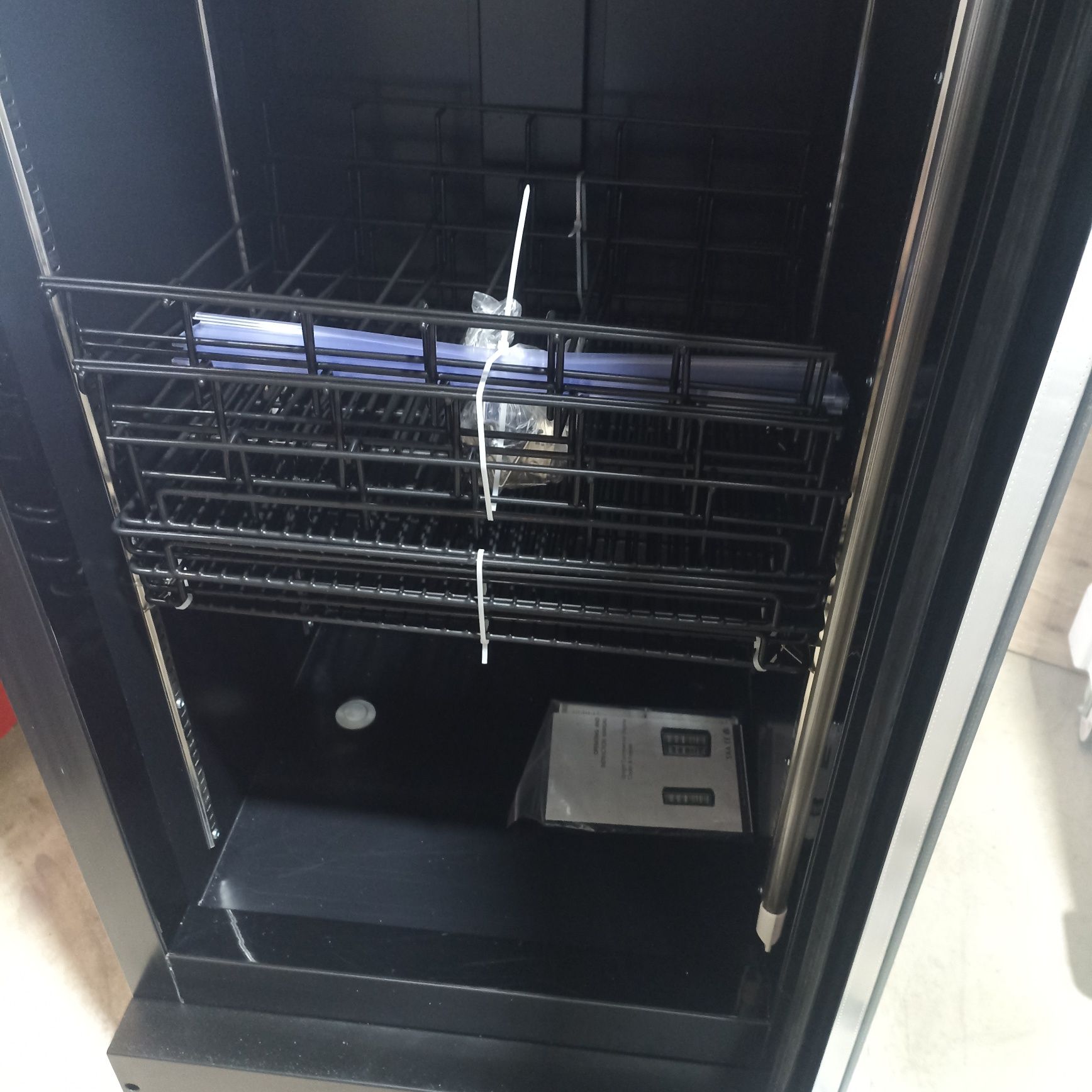 *NOVO* Vitrine frigorífica vertical porta vidro