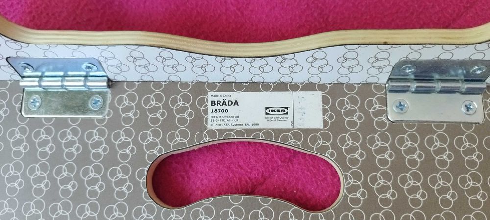 Base/Tabuleiro dobrável para portátil Ikea "Brada"