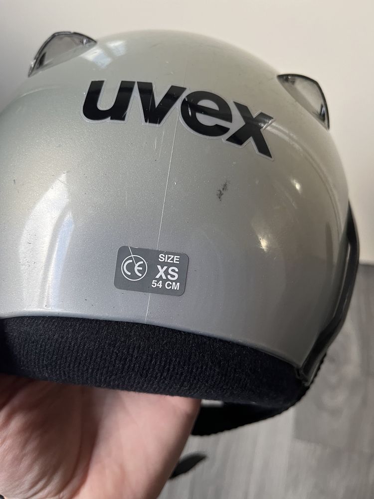 Дитячий лижний шолом Uvex розмір XS 54 см