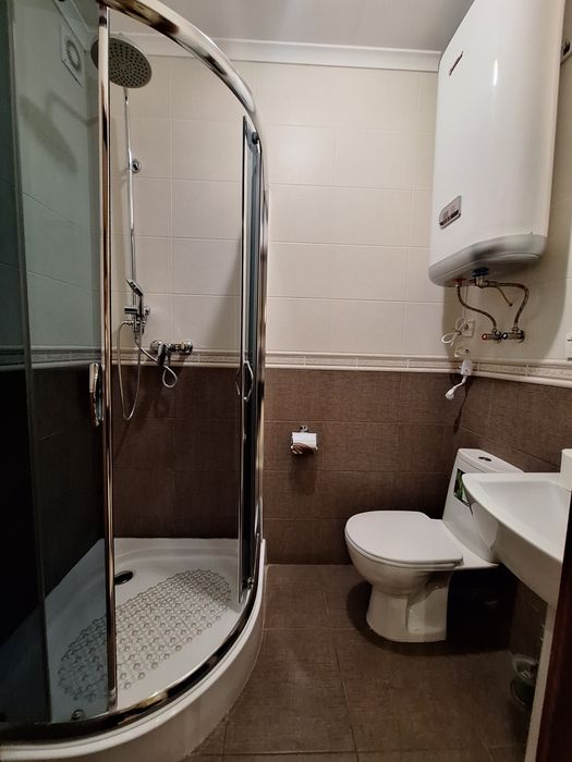 3-кімнатна 108 м УКОМПЛЕКТОВАНА меблями та технікою на К.шляху 1Д