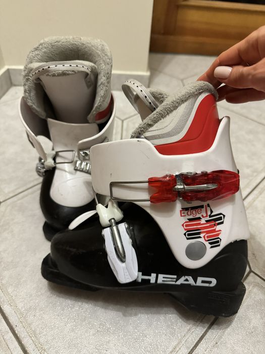 Продам дитячі лижні ботінки head