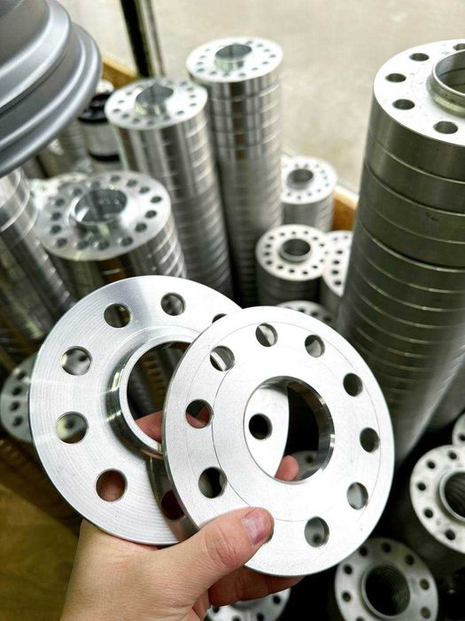 Проставки для вылета колес на все виды авто.Большой ассортимент подбор