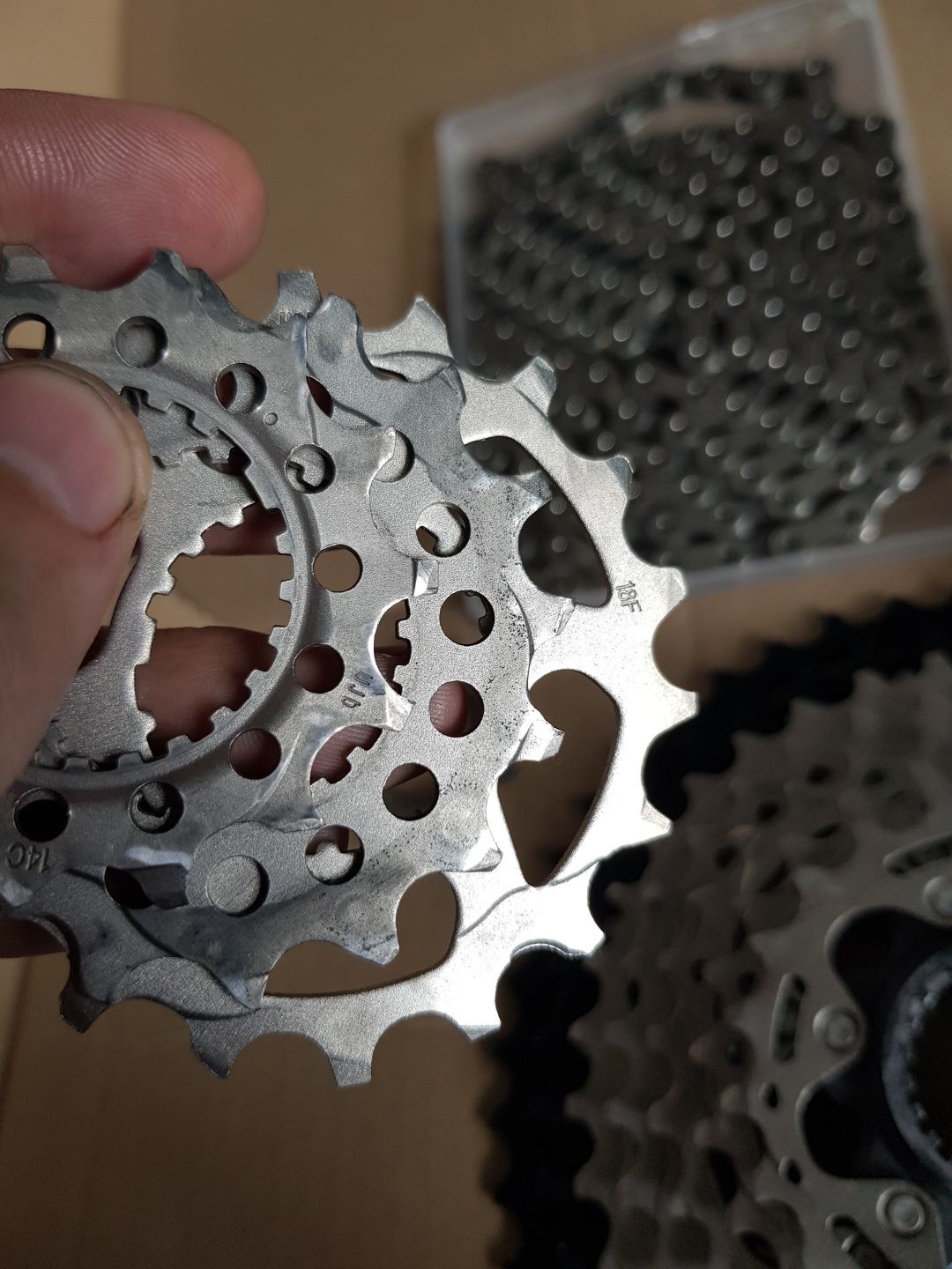 Kaseta Shimano XT M8100 (11-45) jak nowa+łańcuch XTR