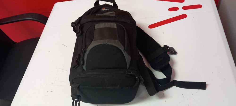 Máquina Fotográfica Nikon d60 + AF-S DX Nikkor 18-55 e 55-200mm+ acess