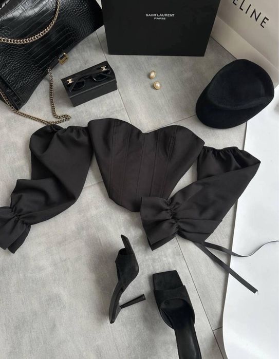 Корсет з рукавами