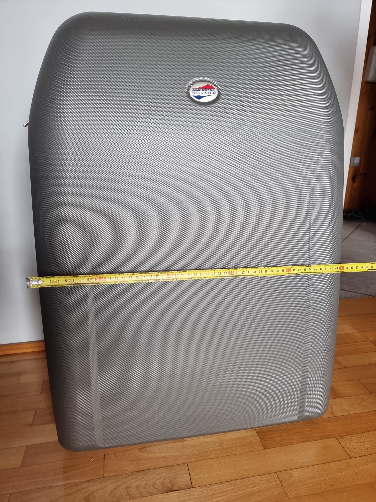 Walizka raz używana 50x24x69