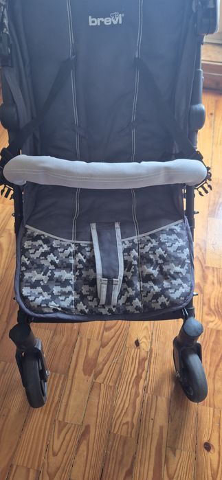 Carrinho de bebé da Brevi