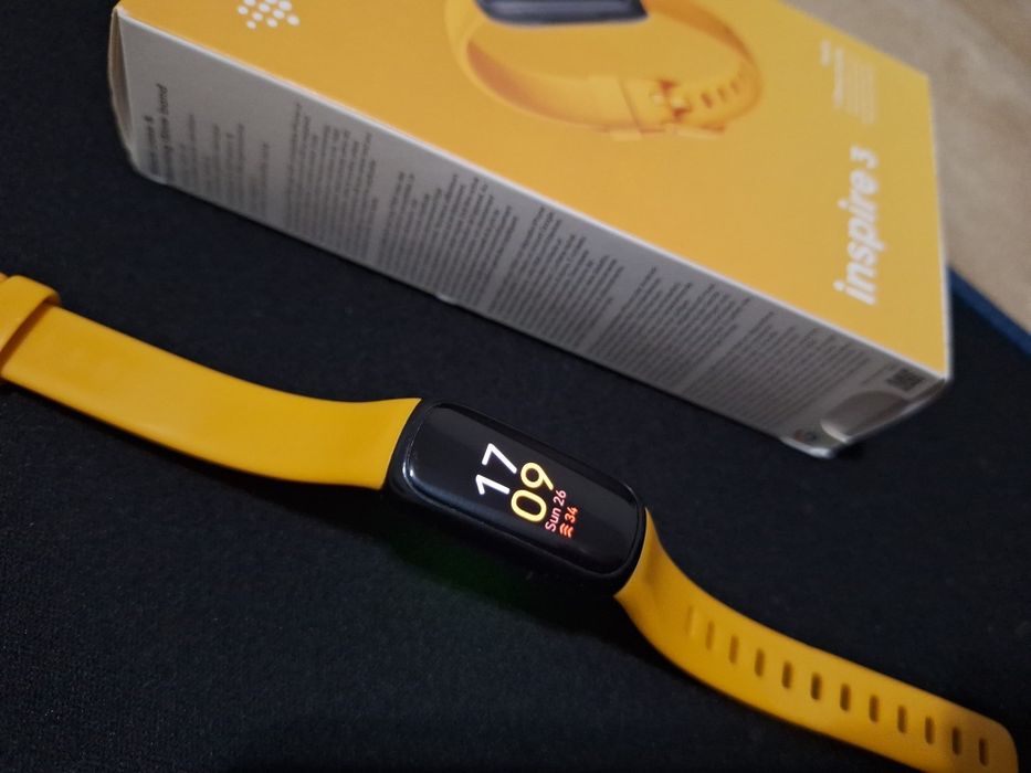 Fitbit Inspire 3 fitness tracker smartwatch