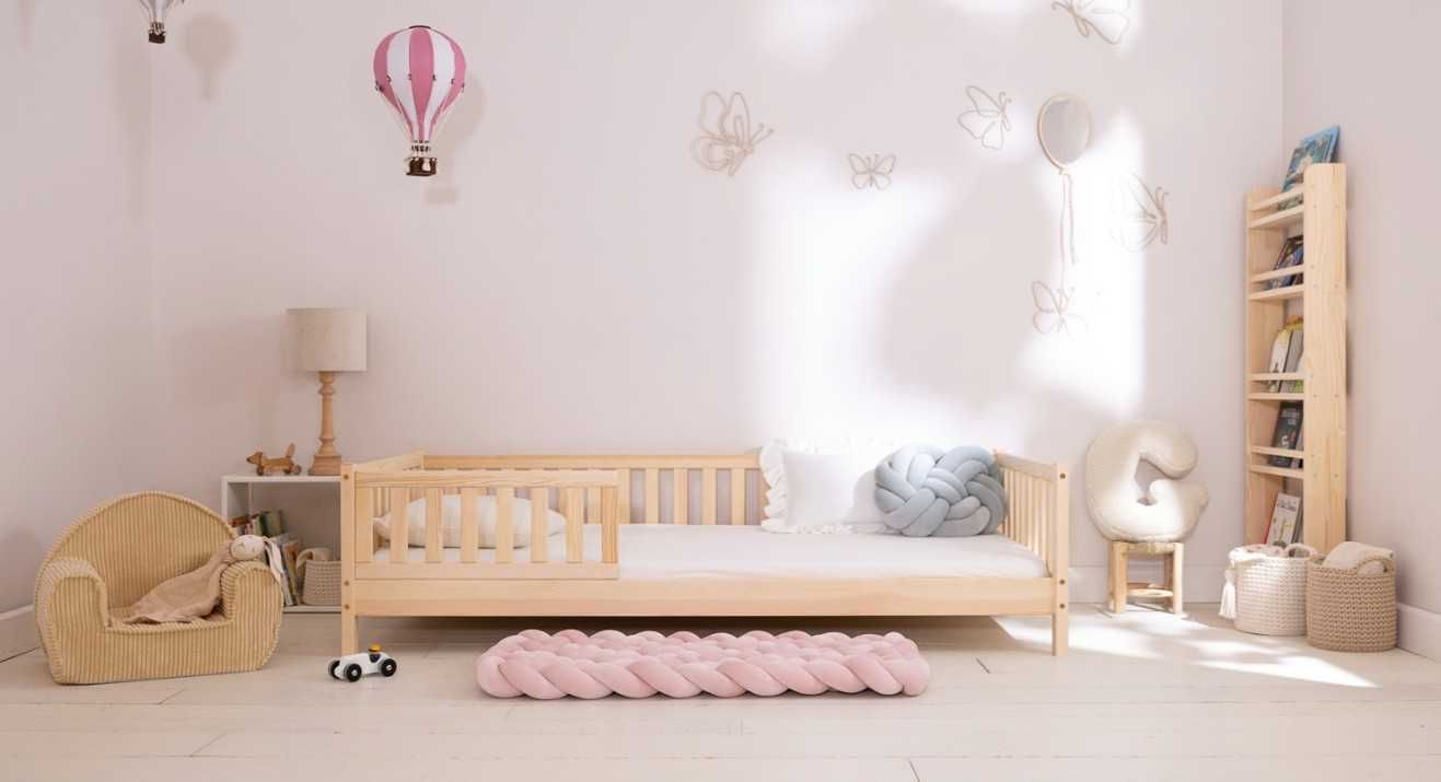 cama de criança Montessori