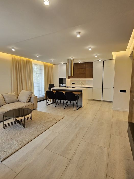 Будинок з ремонтом