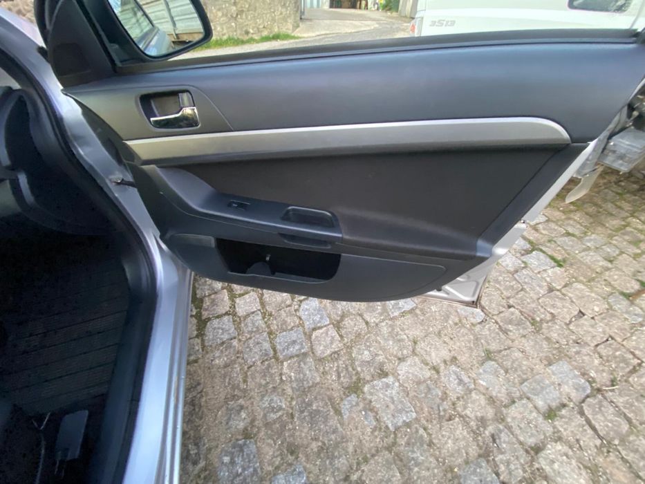 Mitsubishi lancer sportback
