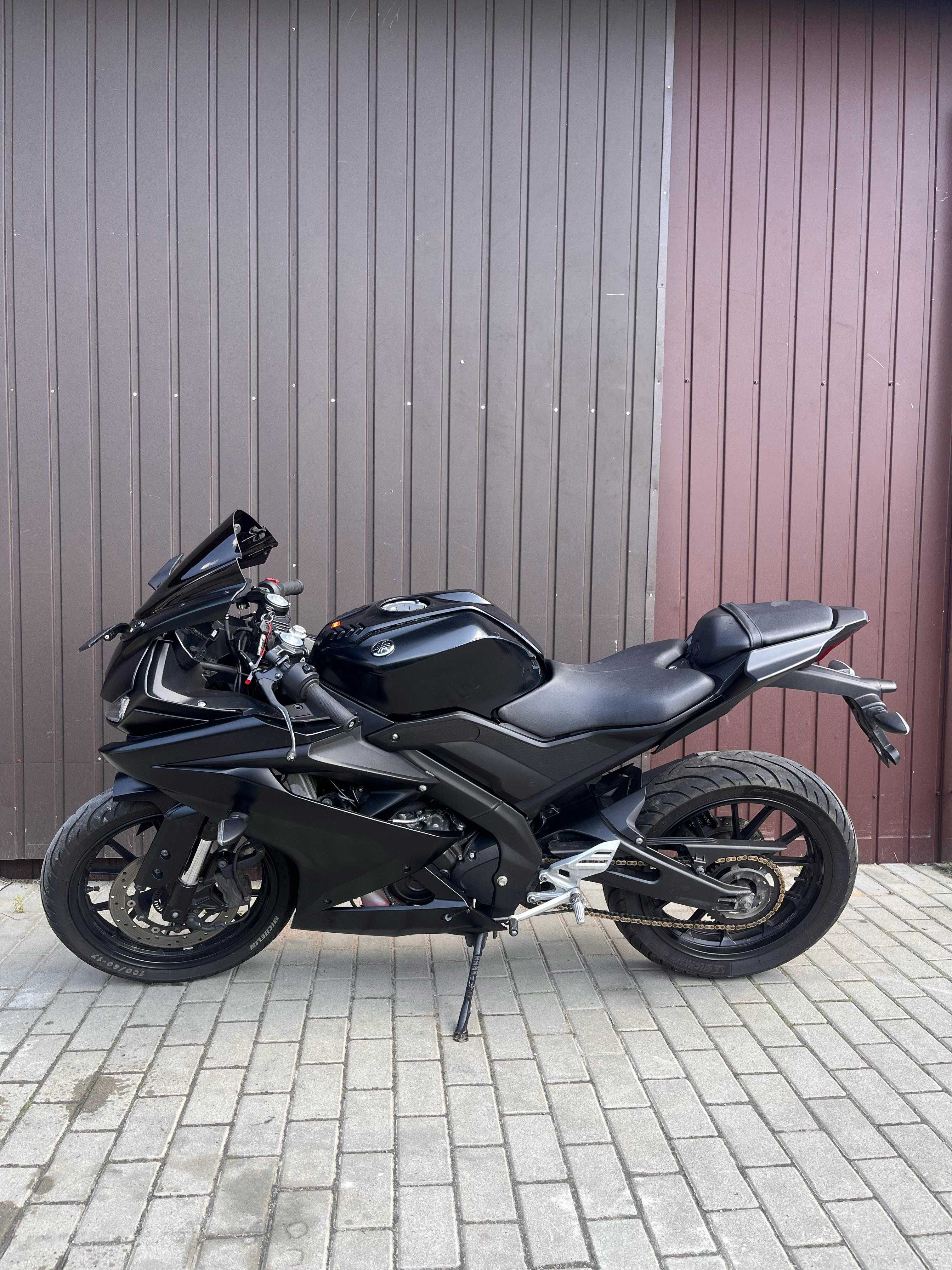 Yamaha R125  rok 2023 • Uszkodzona
