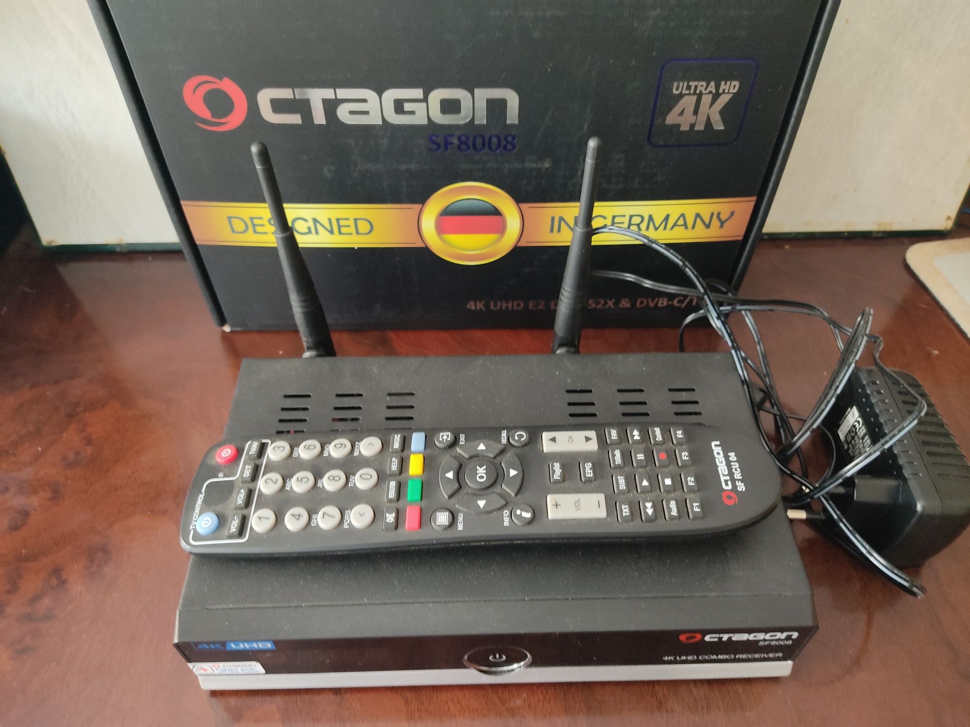 OCTAGON SF8008 4K E2 Combo