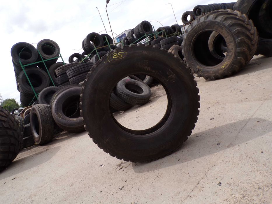 opona 295/80R22.5 MICHELIN X WORKS D (780 NETTO)