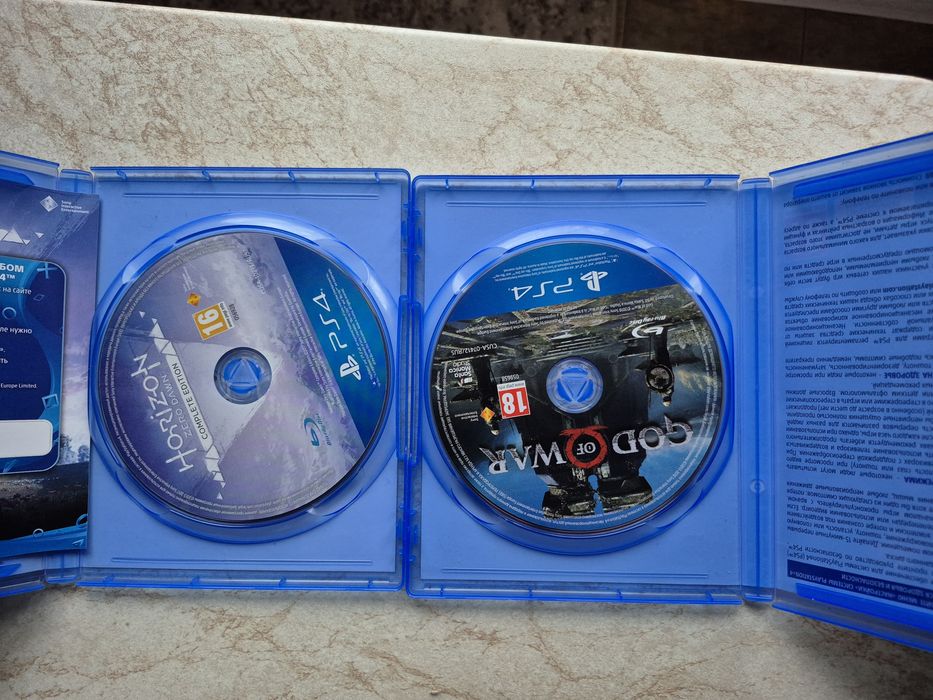 God of war та Horizon на ps4 диск гра