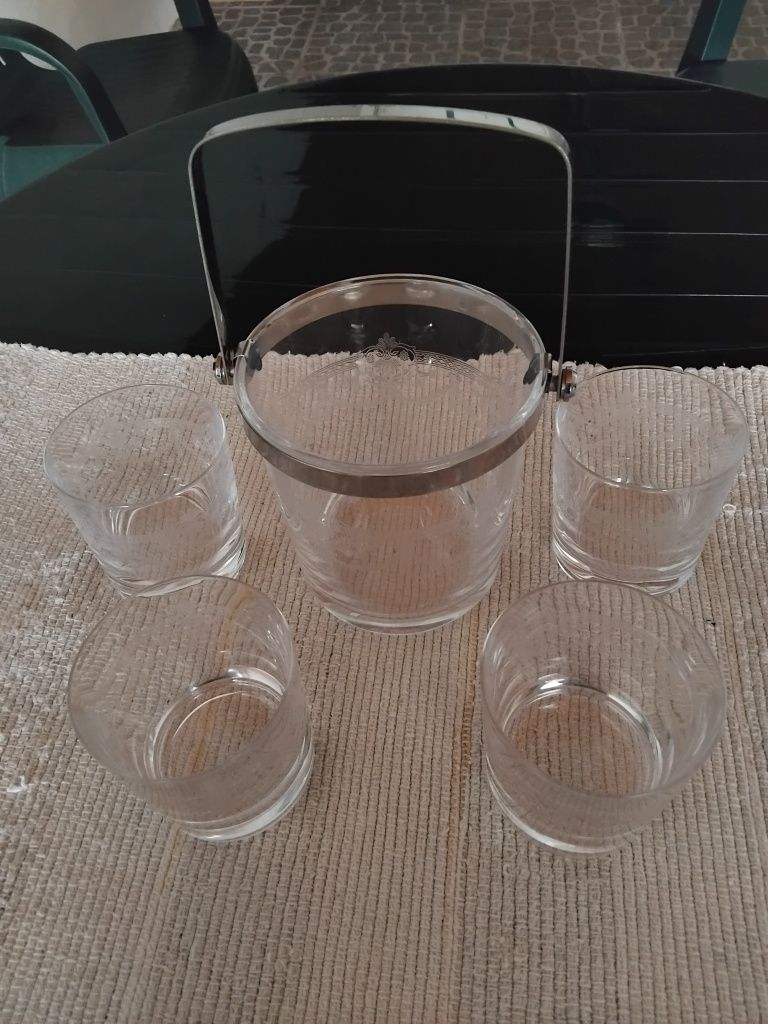 Conjunto copos wisky