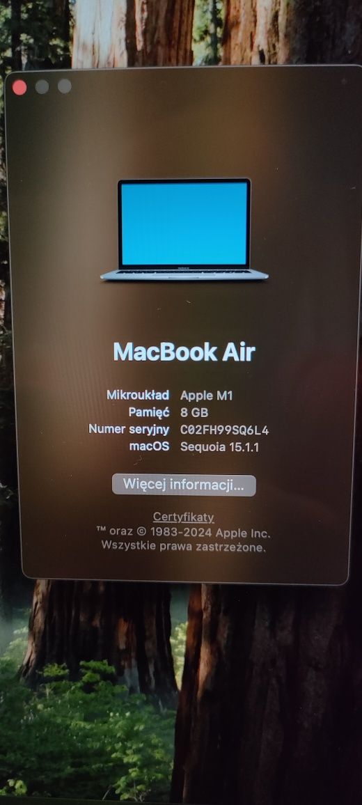 Apple Macbook Air M1 chip. 13 cali