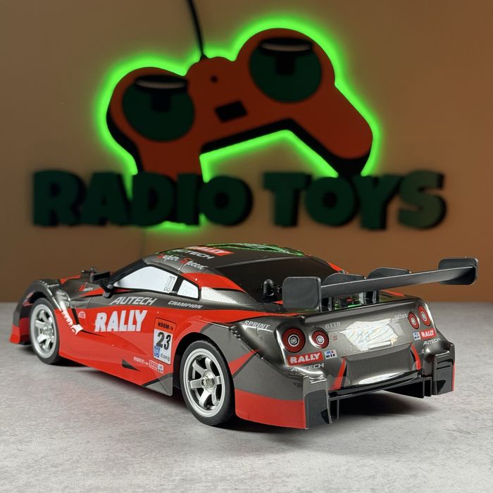 Дрифт машинка на пульті Nissan Silvia R - 30 км/год Машинки для дрифту