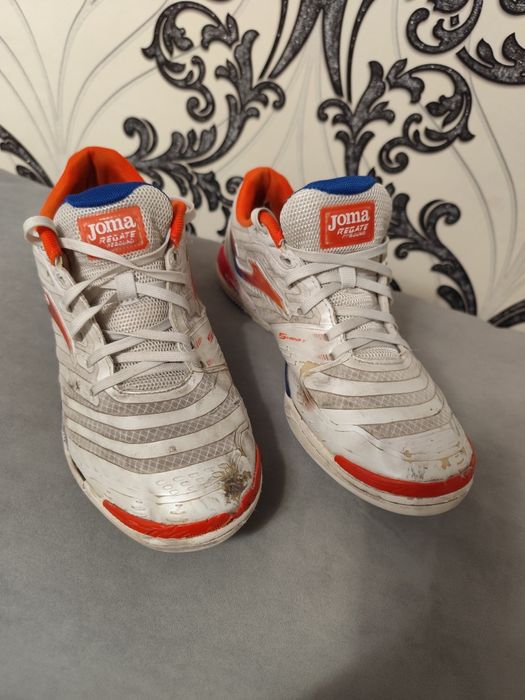 Продам залки Joma..