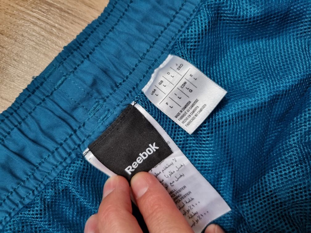 Spodenki szorty Reebok L 40