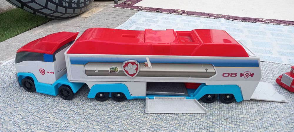 Submarino de salvamento e Patrulheiro Patrulha Pata