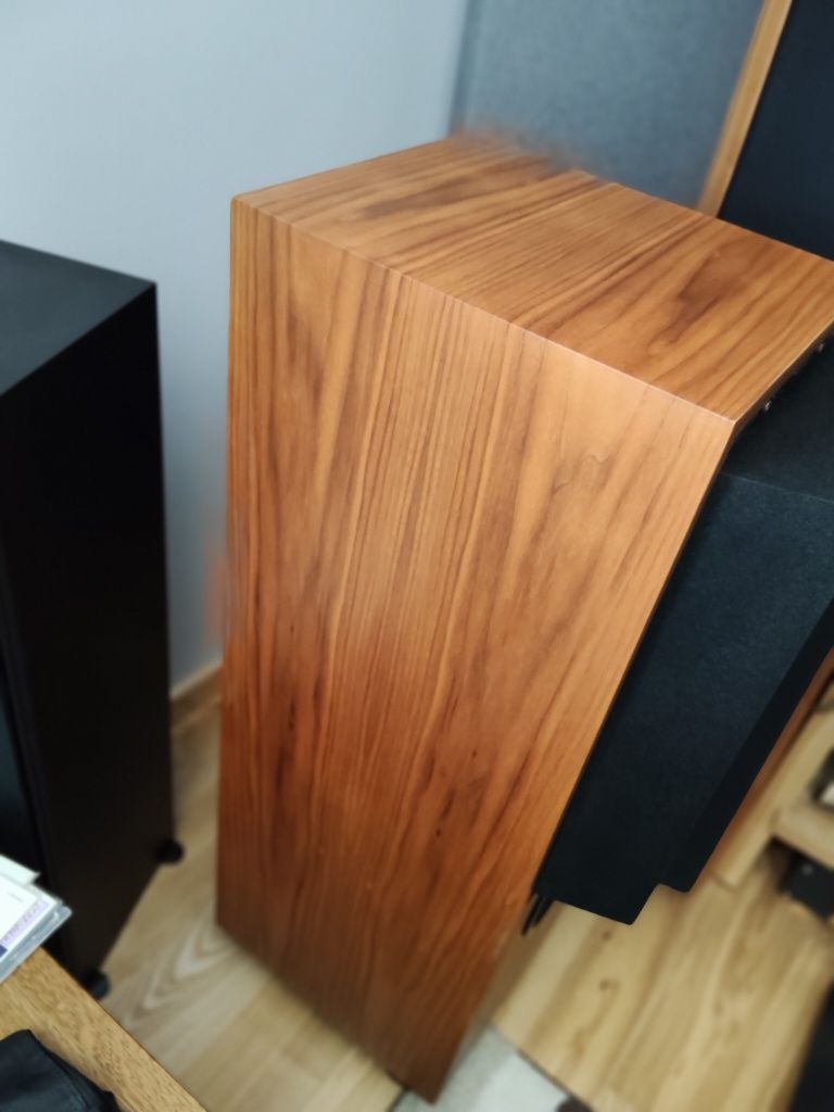 Kef 104/2 Reference bardzo ciekawe kolumny podłogowe
