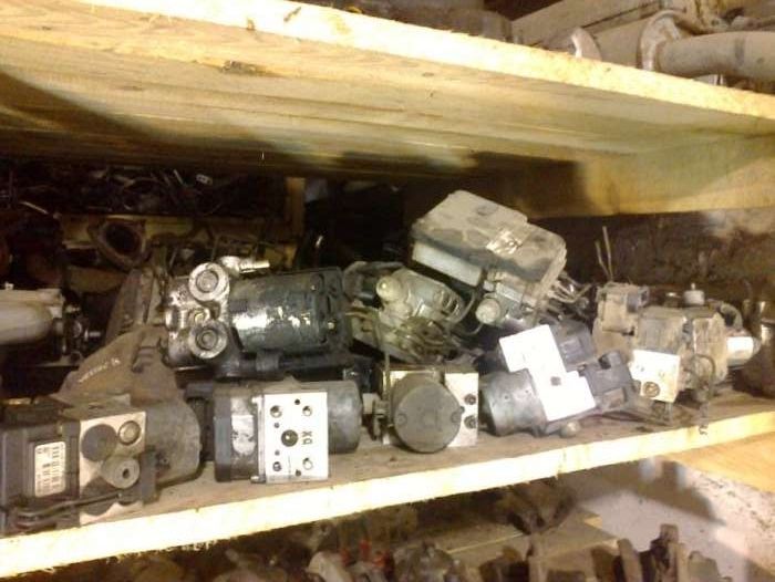 Блок ABS Opel Astra H G J Vectra Omega  Zafira Signum Insignia