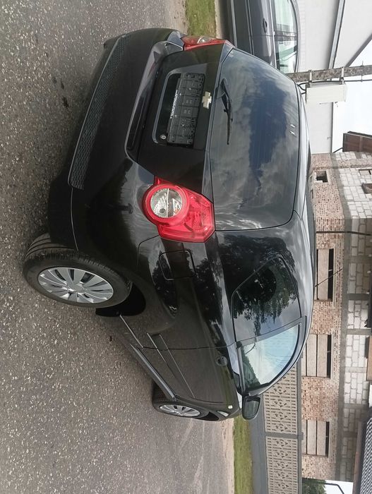 Chevrolet Aveo 1.2 16V Base