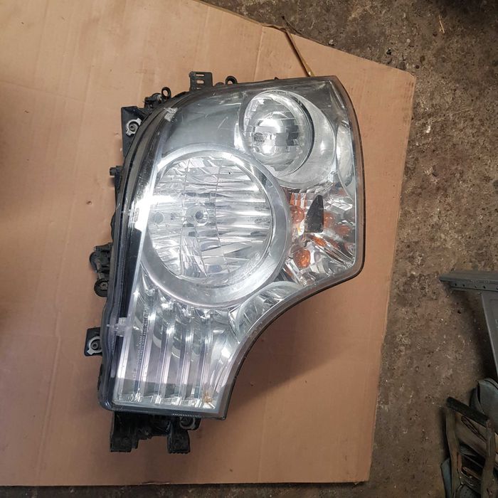 lampa przód Mercedes Actros MP4