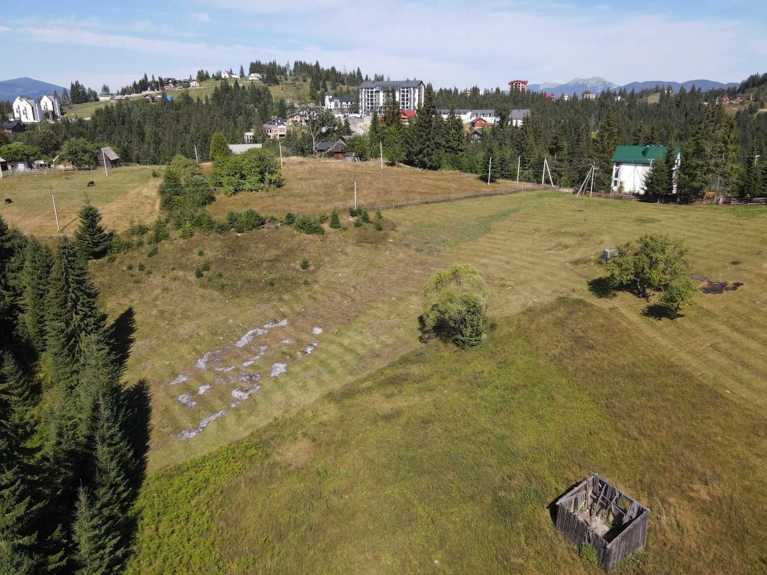Продам земельну ділянку у селі Яблуниця 0.21 га