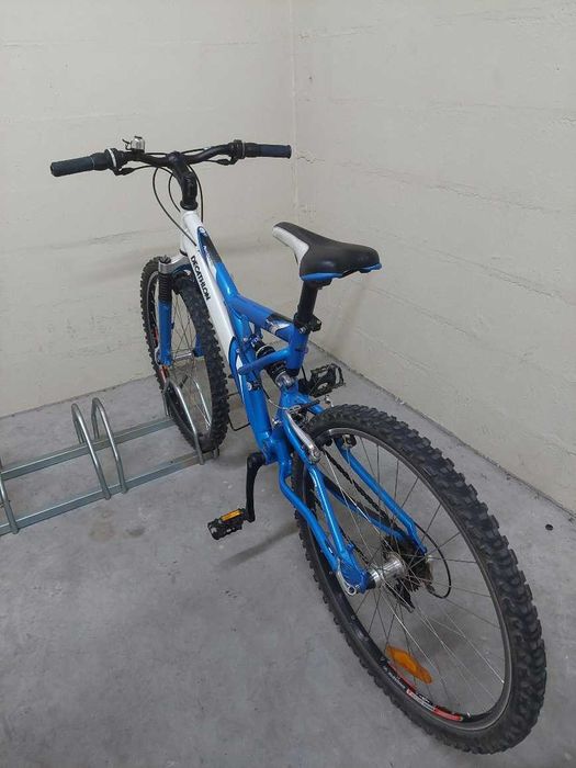 Bicicleta Rockrider 6.1 roda 26