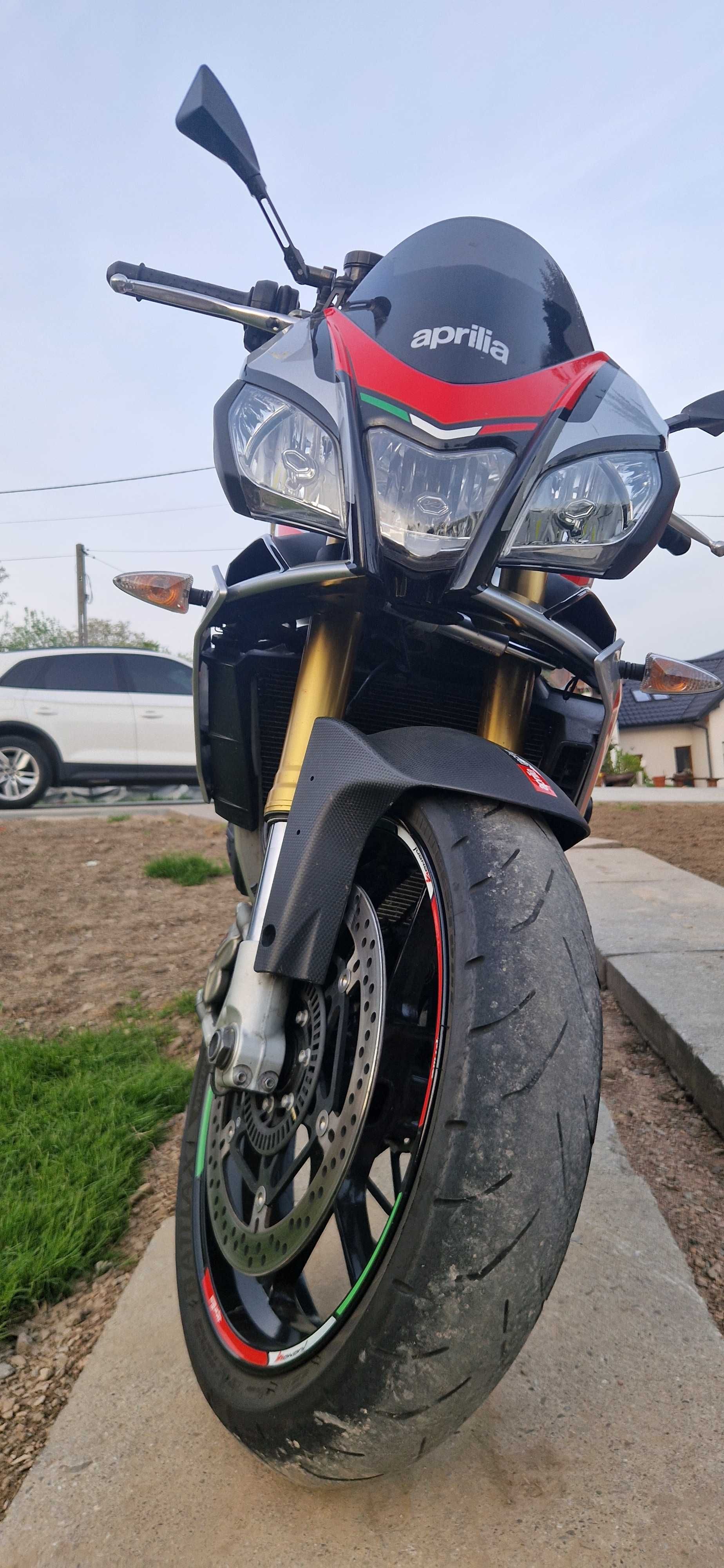 Aprilia Tuono V4 1100