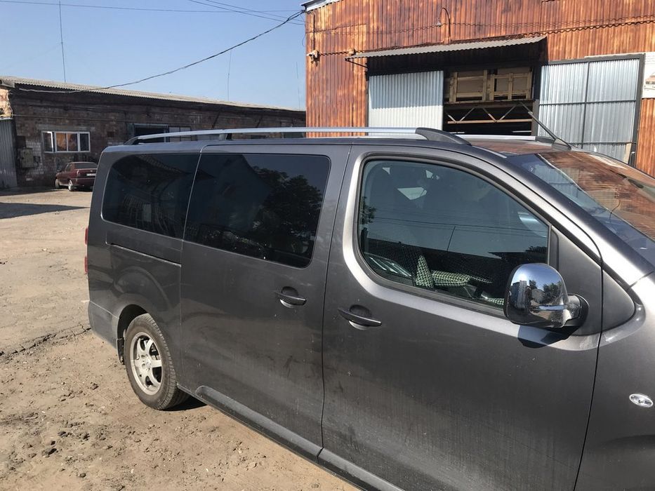 Toyota Proace 2017+ Рейлинги Хром на пластиковых ножках