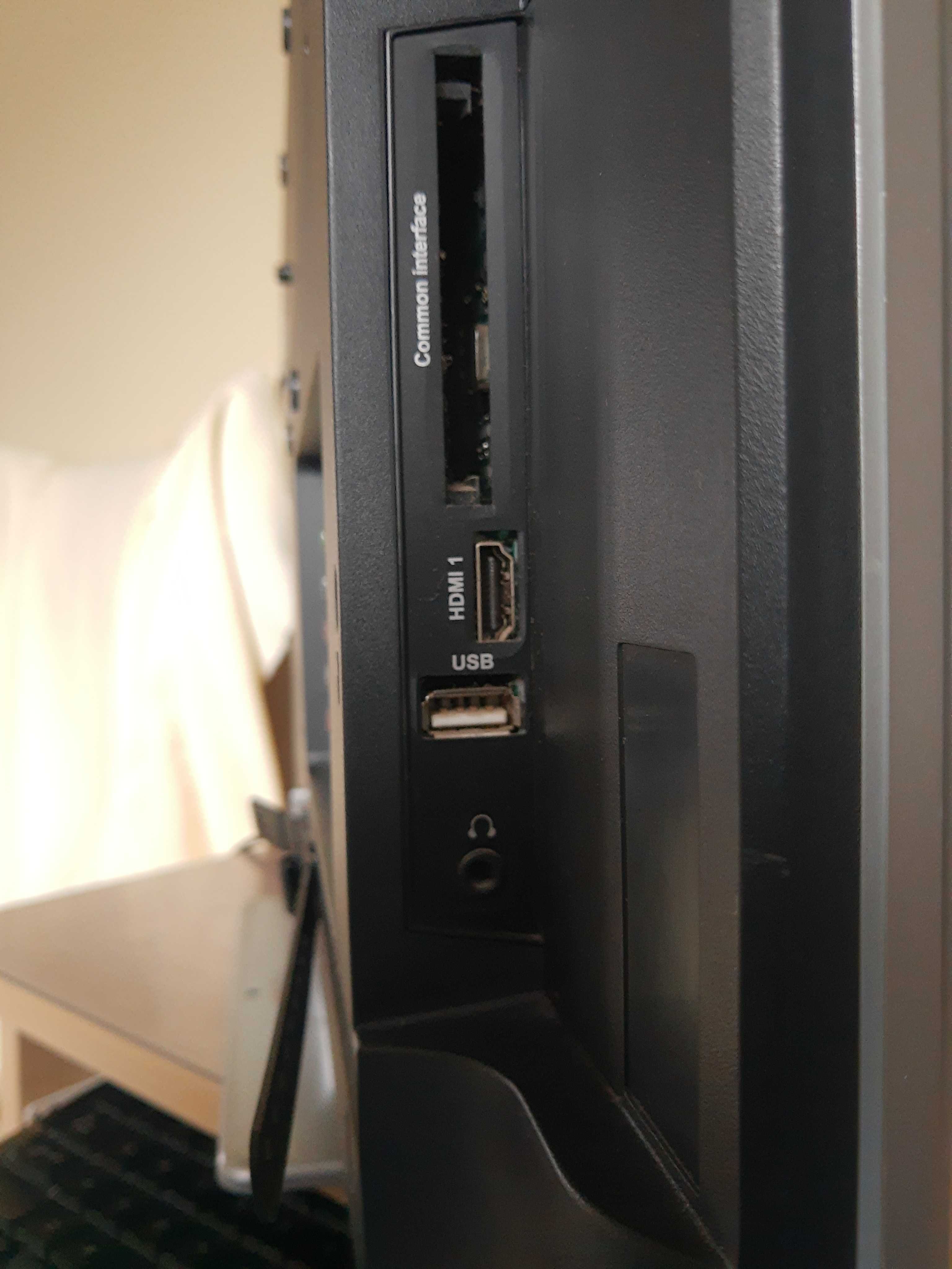 Monitor TCL 23 cale z funkcja TV