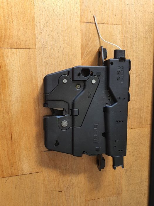 Хамок ляди, двері багажника bmw f10 f11 918064107