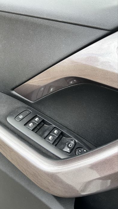 Автомобіль Pegeout 2008 2014 року