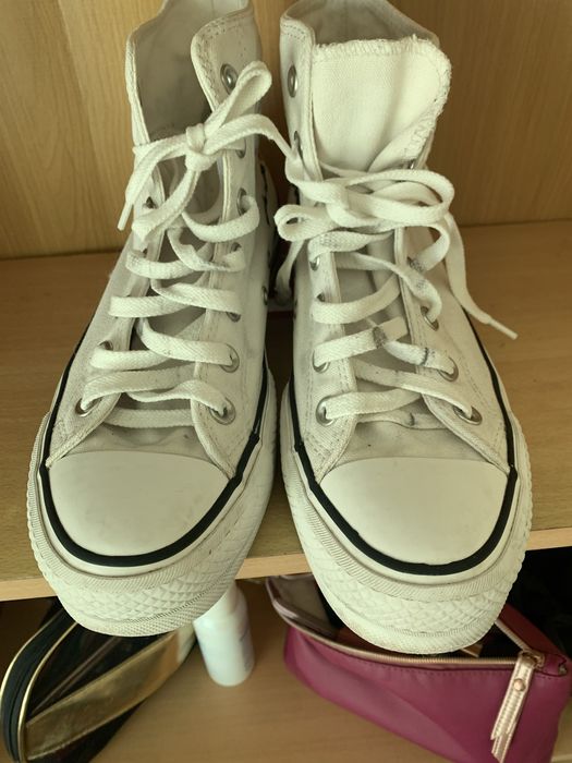 Lindo Tênis semi-novo da Converse  de Coleção.